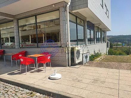 image-Fjyfe8FUBXB-0