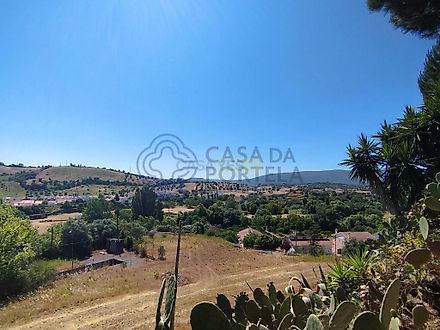 Land for sale in Torres Novas, Portugal — €128,000