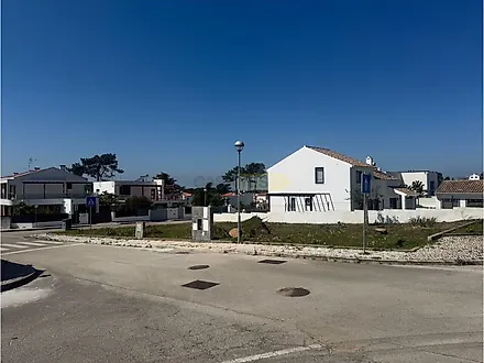 Land for sale in Sesimbra, Portugal — €250,000