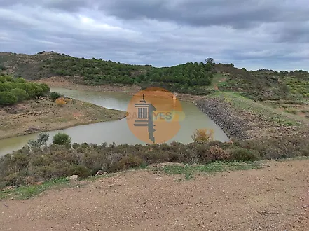 Terreno em Castro Marim