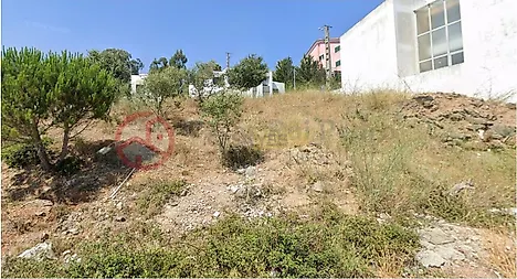 Land for sale in Odivelas, Portugal — €135,000