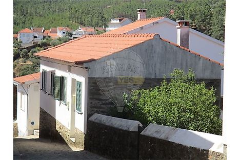 image-3PZvKFMHrVZ-0