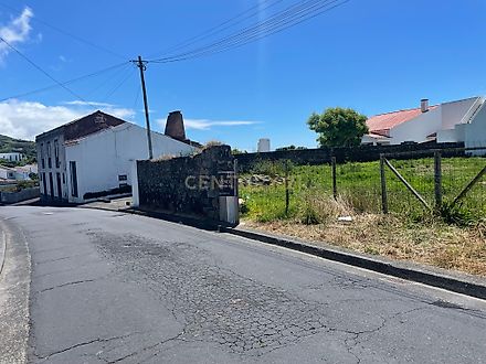 Land for sale in Vila Franca do Campo, Portugal — €490,000