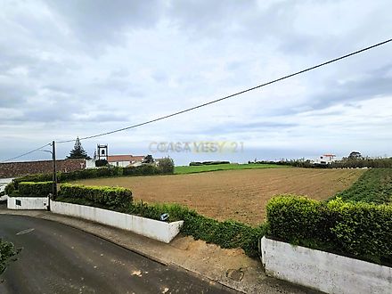 Land for sale in Nordeste, Portugal — €200,000
