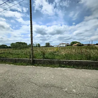 image-DQ9PXHf45hA-0