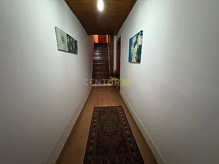 image-FYIQGiKB9Ah-0