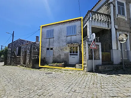 image-1OEpYSUmSTo-0