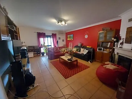 image-DdruKiezw1B-0