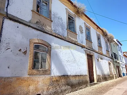 image-GTDcZXvAETt-0