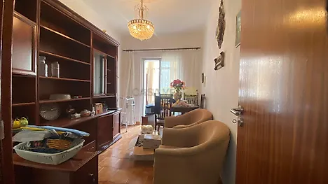 image-E9KlkUlSsqu-0