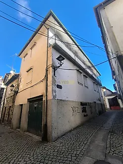 image-2nPIe2epqgx-0