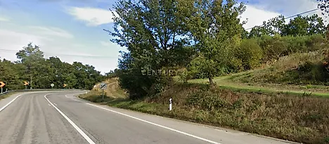 image-8sfyqOz7Pe7-0