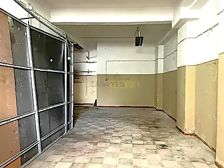 image-9VcqnOsizHr-0