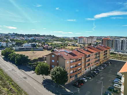 image-1fi7MRb8G5x-0