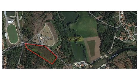 Land for sale in Vila Verde, Portugal — €500,000