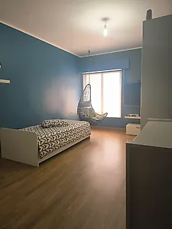 image-LorqX0tYogc-0