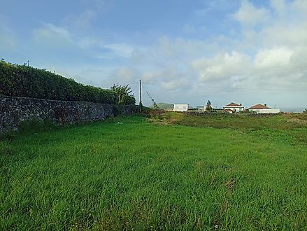 Land for sale in Ribeira Grande, Portugal — €130,000