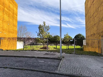 Land for sale in Vila Franca de Xira, Portugal — €335,000