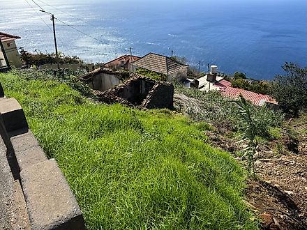 Land for sale in Calheta (Madeira), Portugal — €175,000