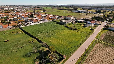 Land for sale in Moita, Portugal — €795,000