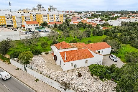 Land for sale in Silves, Portugal — €1,450,000