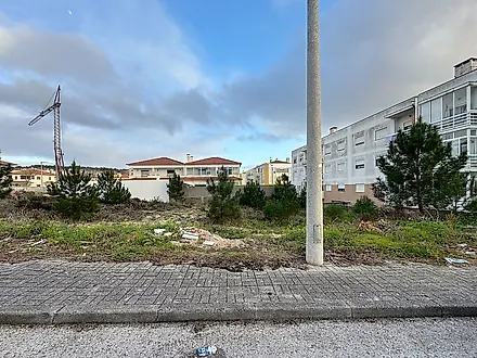 Land for sale in Nazaré, Portugal — €109,000
