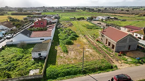 Land for sale in Montijo, Portugal — €245,000