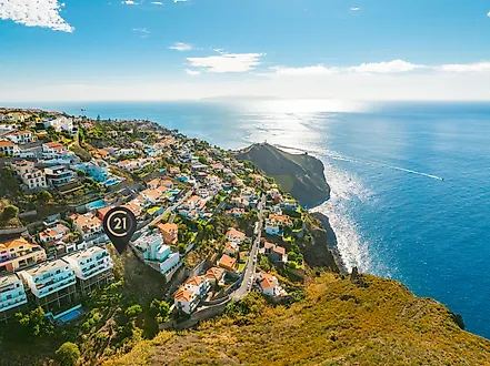 Land for sale in Santa Cruz, Portugal — €245,000