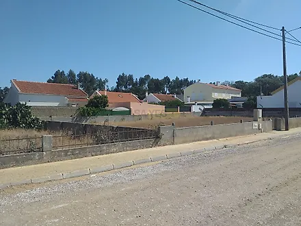 Land for sale in Moita, Portugal — €95,000