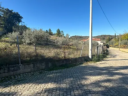 Land for sale in Mirandela, Portugal — €85,000