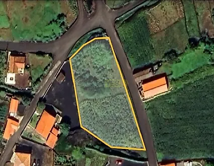 Land for sale in Vila Nova de Gaia, Portugal — €57,900