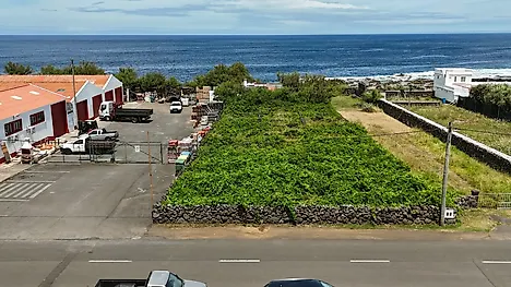 Terreno em Santa Cruz da Graciosa