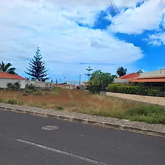 Land for sale in Porto Santo, Portugal — €88,000