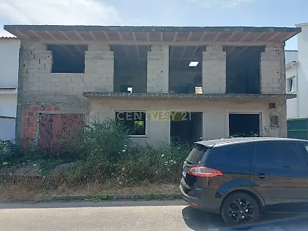 Land for sale in Almada, Portugal — €180,000