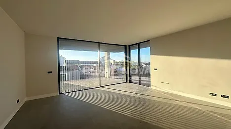 image-HKNrZ7ZojuF-0
