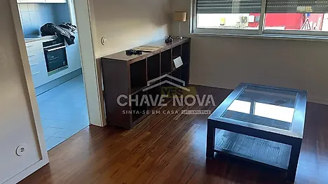 image-EVIVfldnave-0