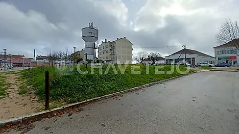 Land for sale in Ferreira do Zêzere, Portugal — €270,000