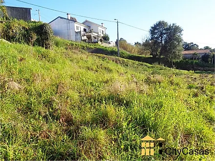 Land for sale in Gondomar, Portugal — €116,000