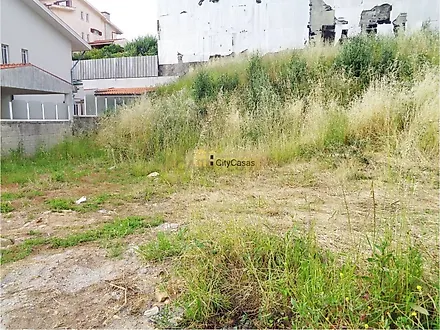 Land for sale in Gondomar, Portugal — €65,000