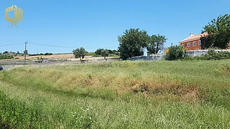 Land for sale in Sobral de Monte Agraço, Portugal — €600,000