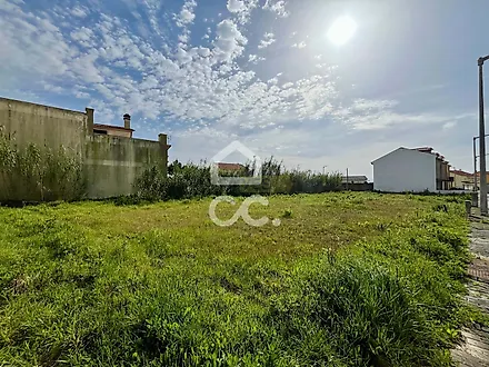Terreno em Peniche