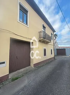image-GTIaPxFcJ8S-0