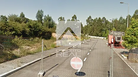 image-BQrLb3URTpM-0