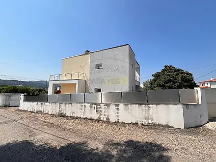 image-FDG2RWO6bKH-0