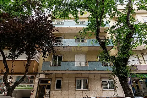 image-8zNEiOKArhH-0