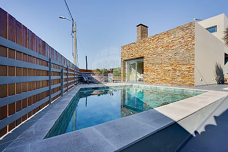 image-8GI7cAhW4Ln-0