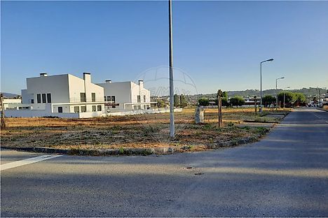 image-1pqK6VF7YdE-0