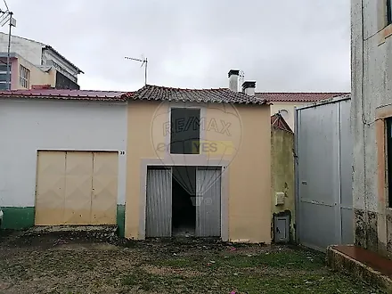 image-AbtddN1e1Ii-0