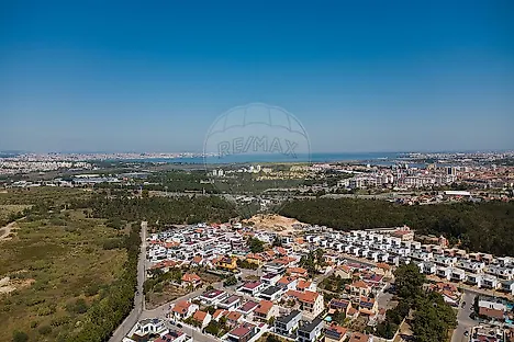 image-348P3Gdm9Wj-0