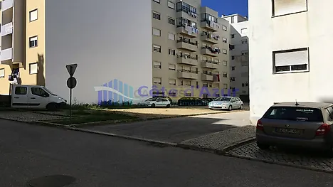 image-CZl5FGPLB6I-0